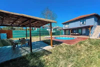 Image de Villa Freya Sapanca A Luxurious Nature Escape 6x6m Private Heated Pool