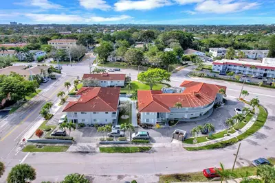 Image de City Chic Retreat Boca Center Swimming Pool