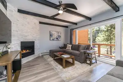 Image de Mountain Retreat - Lake Tahoe - Incline Village w/ Garage