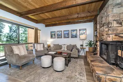 Image de Mountain Getaway - Lake Tahoe - Incline Village w/ Garage