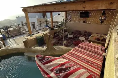 Image de Maison Privée avec Petite piscine Unique