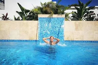 Image de Villa Blanca: Private Pool | 3 Min Walk to Beach