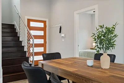Image de Relaxing Austin Escape | Cowboy Pool + Casita