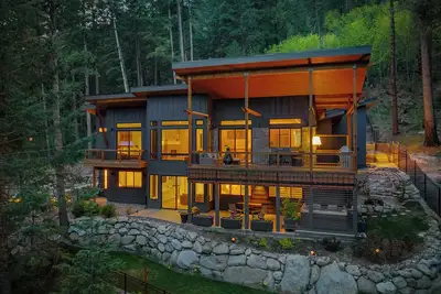 Image de Leavenworth Mountain | Lake View, Hot Tub & Bbq Area