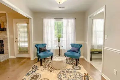 Image de Mins to Space Center & Downtown - Betty's Bungalow