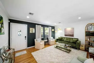 Near Gathering Pl, River Park Trails, Brookside shops