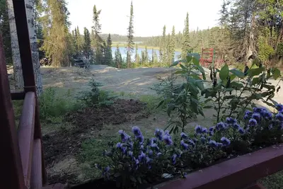 Image de Puffin Cabin; Immersed In Nature\\Near Kenai River