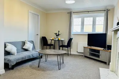 Image de Modern 2br Getaway | Close to Airport + Free Parking