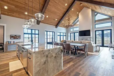 Image de The Grande Dom | Private Luxury Mountain Estate