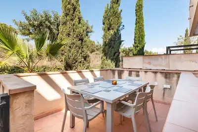 Image de Appartement 'El Oasis Malasia 19 Bajo A' avec piscine privée, Wi-Fi et climatisation