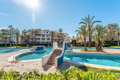 Image de Appartement 'Your Place - Aldea Del Mar' avec piscine partagée, Wi-Fi et climatisation