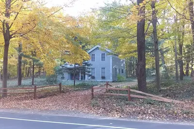 Image de Walking distance to Lake Michigan! Cozy Cottage