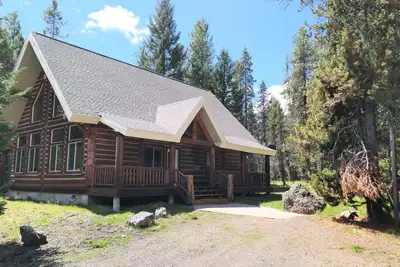 Image de Kabino: New! Hot Tub Fire Pit Trails 45 to Yellowstone