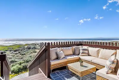 Image de Pacific Oasis | An Oceanfront Escape