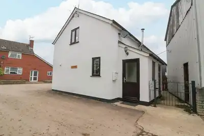 Image de The Old Dairy, pet friendly, character holiday cottage in Allensmore