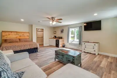 Image de Studio Stay w/ Deck in Missouri Wine Country