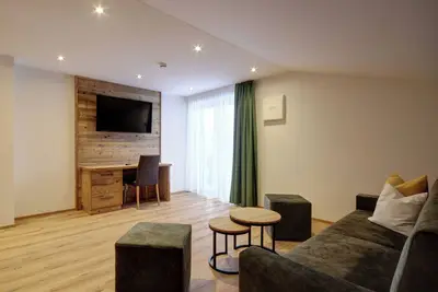 Image de Apartment 7 for 4 persons, 1 separate bedroom, balcony, 57 m²