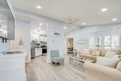 Image de Golf & Pool Access: Home w/ Yard in Lady Lake