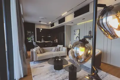 Tranquil Boutique- Creek Edge Tower Apartments