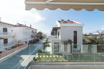 Image de Argilos & Argilos Deluxe Residential Complexes-Three - Bedroom Loft with one Bat