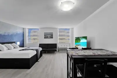 Image de Ocean Dr 1br | Miami Beach Getaway