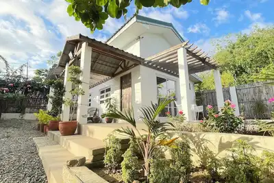 Two Villas with Pool and an Outdoor Kitchen