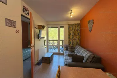 Image de Appartement F2 au pied des pistes - 5 couchages avec Wi-Fi et parking