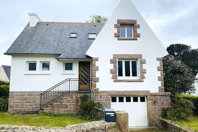 Image de Maison à 320m de la plage avec jardin à Trégastel