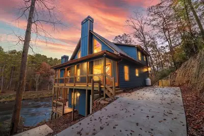 Image de River Rock Cabin on Coosawattee River