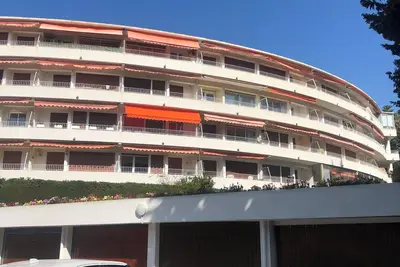 Image de Appartement avec parking \n\n\n\n\nproche centre ville mer plages commerces restos