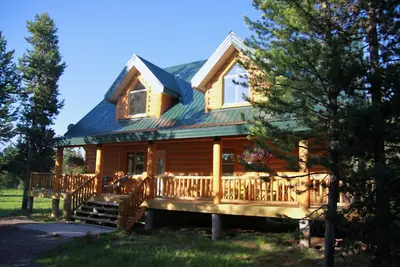 Image de Kabino: New! Hot Tub Sauna 45 min to Yellowstone