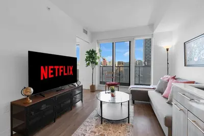 Image de Windsor Stays - 5 min to Eaton Centre / Sanofi Square