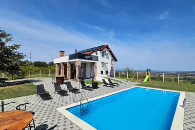 Image de Superbe maison Ă Pleternica