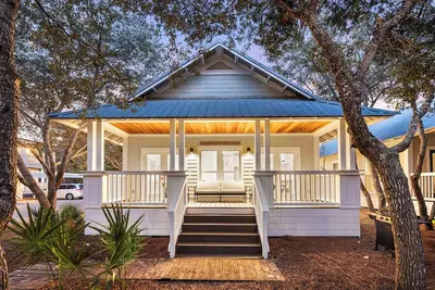 Image de Sand-Tastic! Pool+Bikes, Private Beach Access!