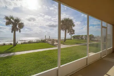 Image de The Sandy Sea Horse 2-bedroom condo steps away from Indian Harbour Beach with Ac
