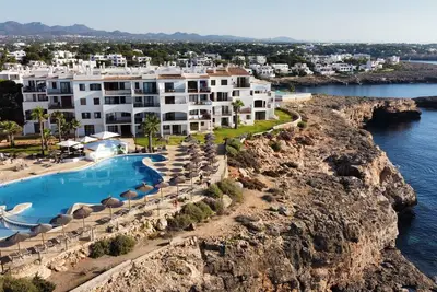 Image de Alua Suites las Rocas Hotel