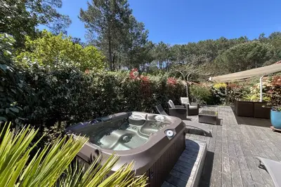 Maison décorée avec goût, 3 chambres avec jacuzzi proche du Golf - 548080