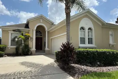 Image de 4 Bedroom Pool Home with Spa/Game Room and WiFi