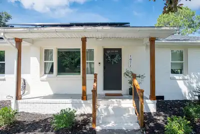 Image de Charming 3-bedroom house in lovely Charleston, Between Downtown & Folly Beach!