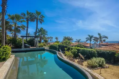 Image de Lovely Hacienda Style Home in Punta Ballena Jannie