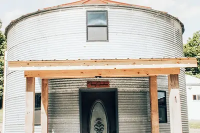Image de Stay in a Grain Bin! Unique Farmhouse Retreat with Modern Comforts. Unit 1