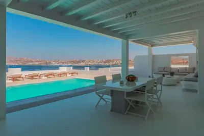 Rabbit Villa in a wonderful seaside location