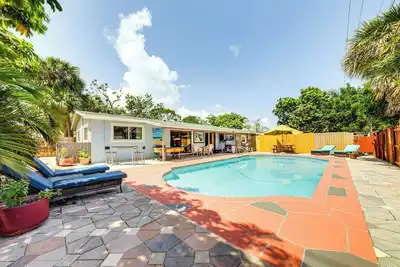 Image de Walk to Dining & Shopping: Pompano Beach Home!