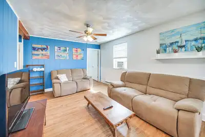 Image de Walk to Beach & Chesapeake Bay: Norfolk Retreat!