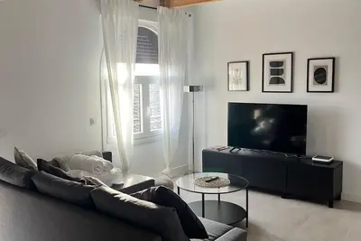 Image de Apartment in Toledo with views of the city and swimming pool in the summer months.