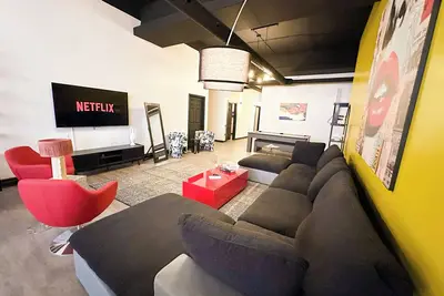 Image de McCormick 6b\/2Ba Luxury Suite for groups\/12 guests