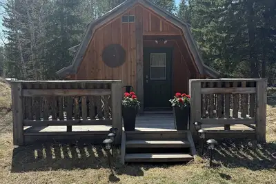 Image de Welcoming cabin with Ac located in Coram ten minutes from Glacier National Park.