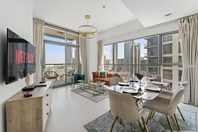 Image de Spacious 2 Bd Apartment with Burj Khalifa Views