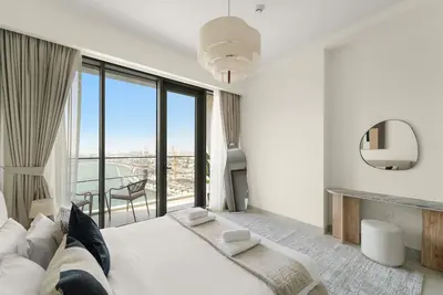Image de Stylish Canal-Front 2 Bd + Maid in Al Wasl