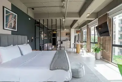 Image de Charming Studio apartment in sunny Medellín with Ac, WiFi